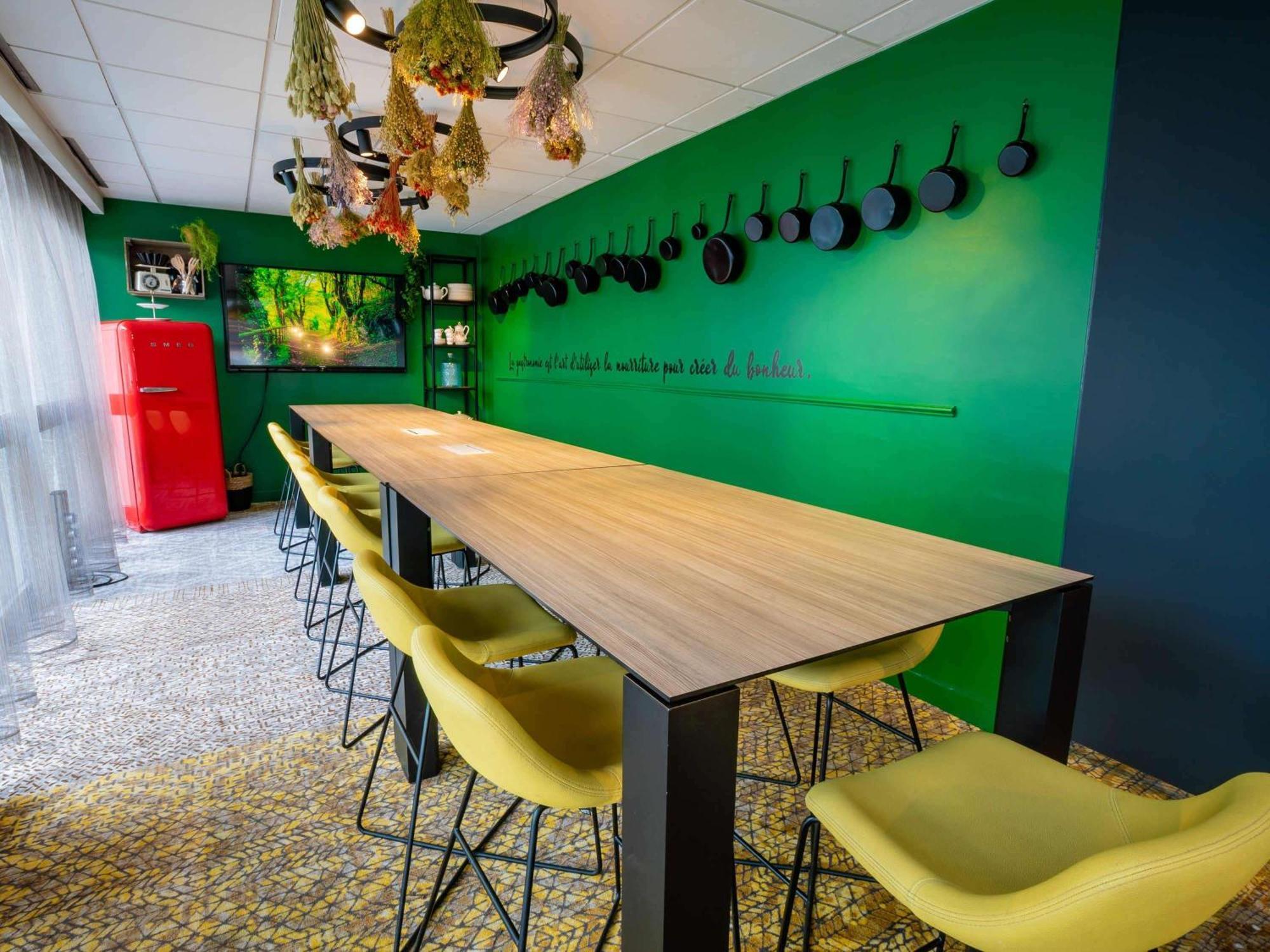 Ibis Styles Lyon Bron Eurexpo Ξενοδοχείο Εξωτερικό φωτογραφία